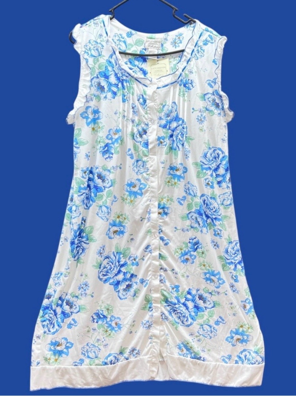 Lati Fashion Intimates NWT Blue Floral Nightgown Size L Cottagecore